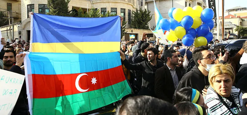 Azerbaycan'dan Ukrayna açıklaması