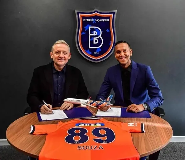 1704121114750.jpeg Josef de Souza yeniden Süper Lig'de! Rams Başakşehir'e imzayı attı - 2
