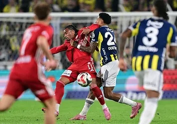Fenerbahçe evinde moral buldu! Sarı-lacivertliler 3 maç aradan sonra galibiyetle tanıştı