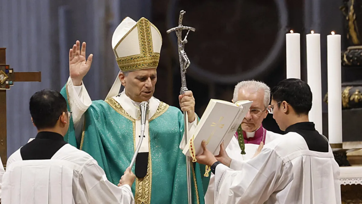 Yüzyılın ardından: Vatikan'dan Kanada'ya tarihi eser iadesi