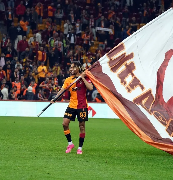 Sacha Boey’den flaş transfer talebi! Galatasaray’dan o takıma gitmek istiyor
