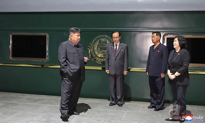 1959'dan bu yana ilk: Kim Jong-un kurşun geçirmez zırhlı trenle Pekin'de! 7