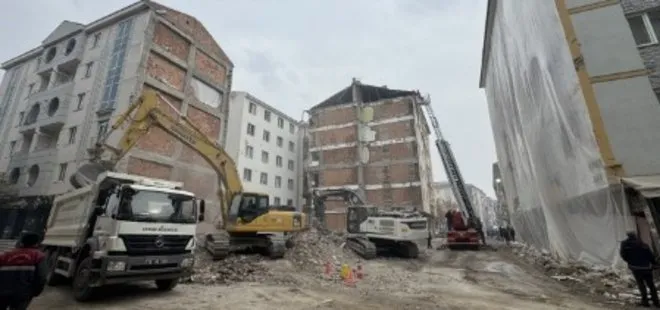 Çorum’da doğal gaz patlamasında hasar görmüştü: O binanın yıkımı tamamlandı