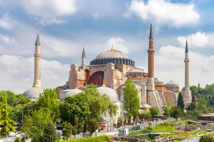 Ayasofya fotoğrafları! Ayasofya tarihi nedir? Ayasofya ne zaman müze oldu? Ayasofya'yı kim yaptı? 6