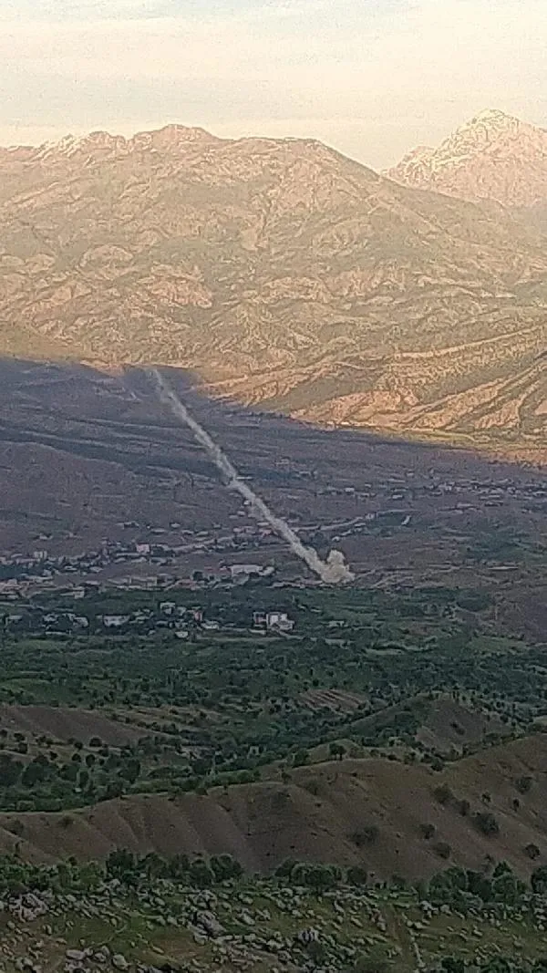 Son dakika: Pençe-Şimşek ve Pençe Yıldırım Operasyonu'ndan yeni görüntüler yayınlandı! PKK hedefleri böyle vuruldu - 4