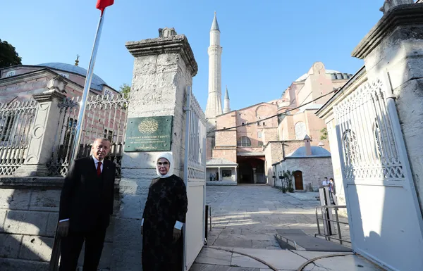 Başkan Recep Tayyip Erdoğan’ın unutamadığı anısı: Ayasofya açıldı ve zincirler kırıldı! Yunan çıldırdı