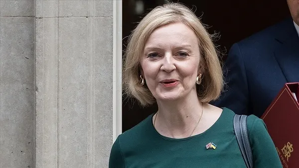 İngiltere’de siyasi kriz! Liz Truss koltuğunu kaybedebilir