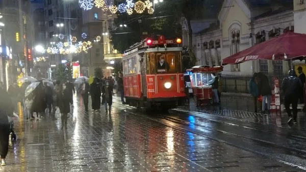 Son dakika: İstanbul’da beklenen yağış başladı - 4