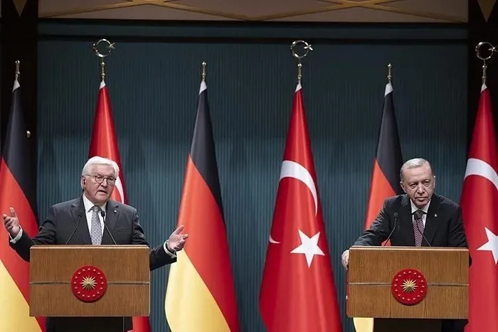1714079755458.jpeg Almanya'da Steinmeier'in Ankara ziyareti değerlendirildi: Türkiye'nin konumunu daha iyi anladılar - 5
