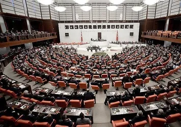 TBMM'de yoğun mesai sürüyor