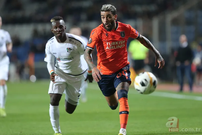 Ünal Karaman'dan flaş karar! İşte Medipol Başakşehir Trabzonspor maçı ilk 11'leri... 8