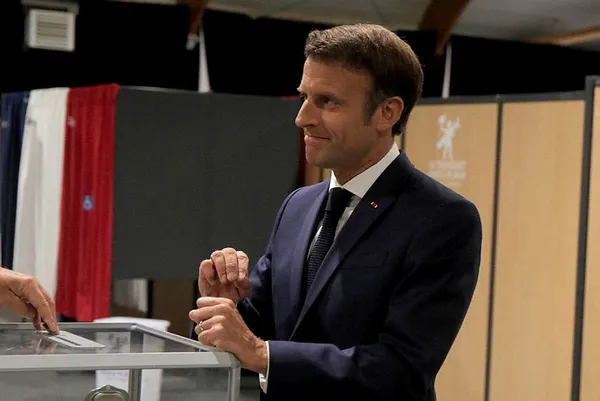 Son dakika: Fransa'daki seçimden ilk sonuçlar geldi! Macron salt çoğunluğu kaybetti - 7