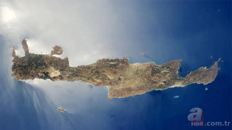 Türkiye'nin Oruç Reis ile gelen hamlesi Yunanistan'ı çılgına çevirdi! İsrail bu sabah... 16