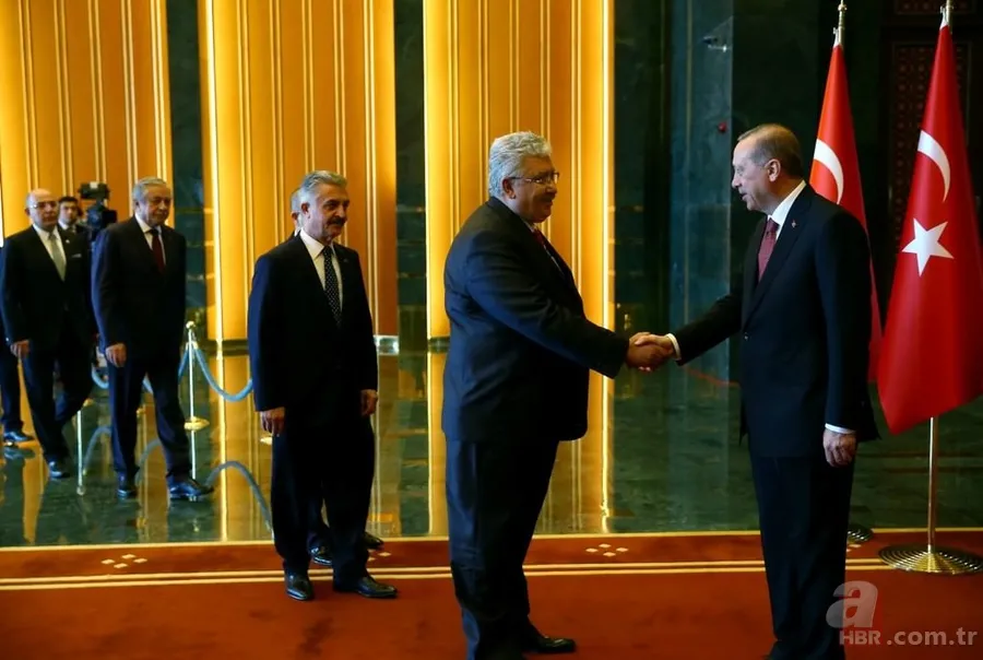 Cumhurbaşkanlığı Sarayı'ndaki tebrik törenine Devlet Bahçeli ilk kez katıldı 10