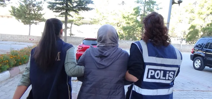 1 metrekarelik gizli alanda saklanıyordu! Gizli bölmede saklanan FETÖ'cü yakayı ele verdi