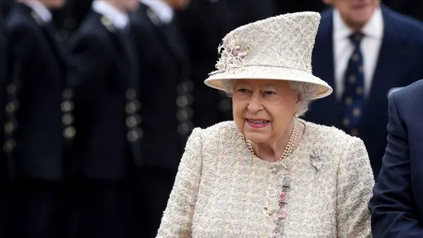 Son dakika: İngiltere Kraliçesi 2. Elizabeth'in koronavirüs testi pozitif - 4