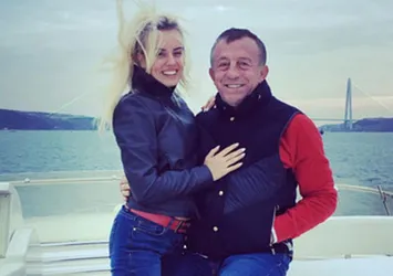 Ali Ağaoğlu'nun sevgilisinin işe gittiği araç!