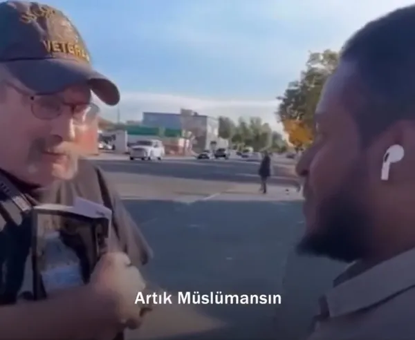 Müslüman olmaya karar verdi İslam’a şereflendi! Gazze’de yaşananlardan etkilendi! Duygu dolu anlar...