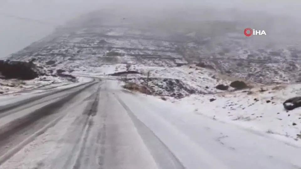 Siirt’te yüksek kesimler beyaza büründü!