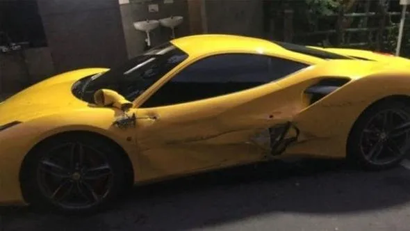 Şanssız adam 3 Ferrari’ye çarptı, yardım kampanyası başlatıldı