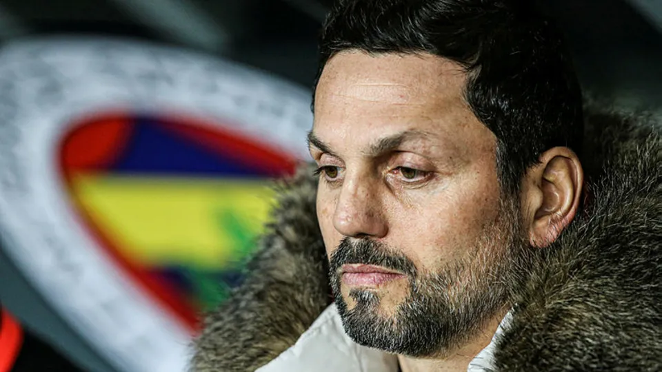 Fenerbahçe'de teknik direktör düğümü çözülüyor!