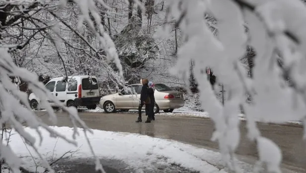 Erzurum, Erzincan ve Tunceli'de okullar yarın tatil mi? 20 Aralık Erzurum ve Erzincan'da okullar kar tatili mi? Valilik açıklamaları... - 1