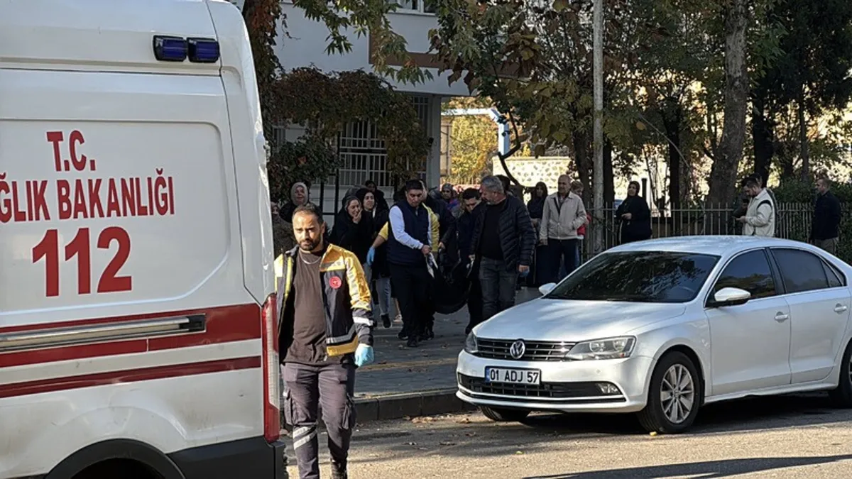 Diyarbakır'da silahlı saldırıya uğrayan genç öldü