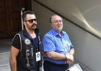 Gülen için tarihi bir köşk almış!