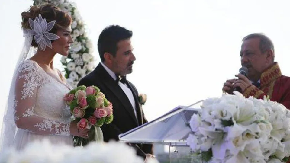 Emrah ve Sibel Erdoğan'dan sürpriz karar! Boşanıyorlar