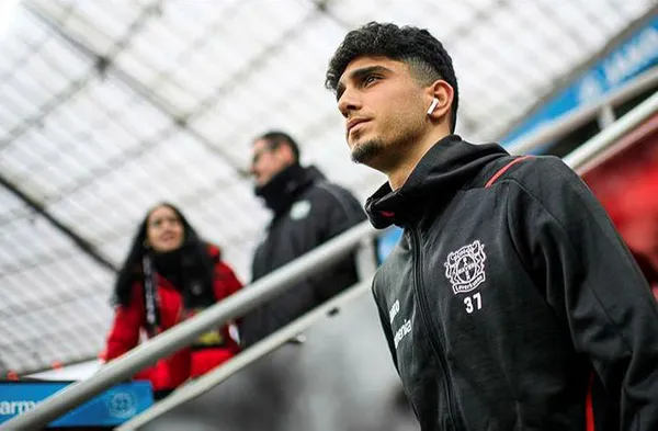 trabzonspor-bir-transferi-daha-kapa-bildirdi-emrehan-gedikli-ile-45-yillik-sozlesme-imzalandi-1644252422055.jpg Trabzonspor bir transferi daha KAP'a bildirdi! Emrehan Gedikli ile 4.5 yıllık sözleşme imzalandı - 3