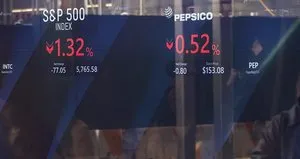 Nasdaq çöktü! Bir günde 1,1 trilyon dolarlık kayıp