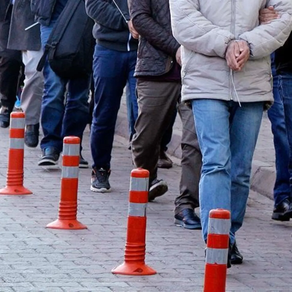 Başakşehir'de uyuşturucu operasyonu: 6 tutuklama