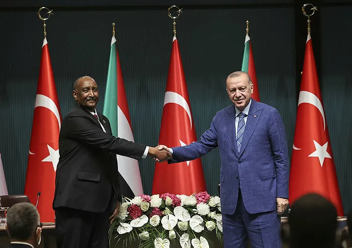 Başkan Erdoğan ve Sudan Egemenlik Konseyi Başkanı Orgeneral Abdulfettah El-Burhan’dan flaş açıklamalar