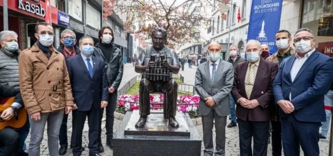 CHP’li İzmir Büyükşehir Belediyesi’nden kaç heykel yaptık? ihalesi! Partililer bile bu duruma inanamadı
