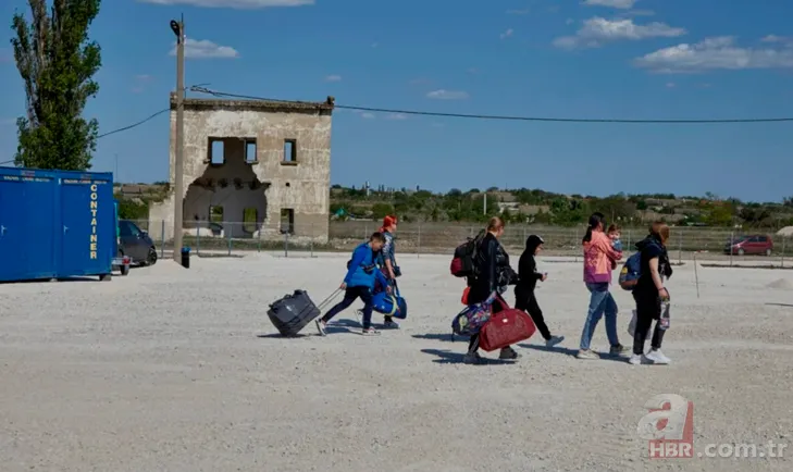 Mülteci krizi Avrupa'nın ırkçı yüzünü ortaya çıkarttı! Suriyeliye yer yok Ukraynalıya boş çok 22