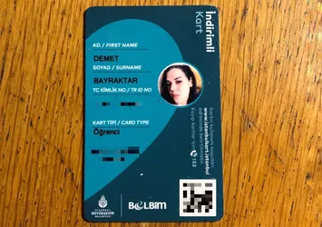 İETT genç kadına hayatının şokunu yaşattı! Erkek sanıp İstanbulkart'ını iptal ettiler
