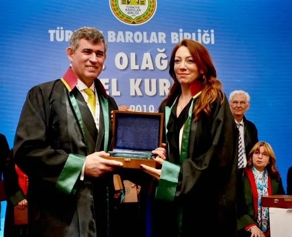 İstanbul Barosu Yönetim Kurulu’nda üst düzey istifa! DHKP-C’li Ebru Timtik için anma töreni düzenlemişlerdi