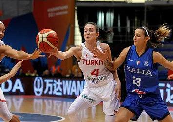 A Milli Kadın Basketbol Takımı, İtalya'ya mağlup oldu