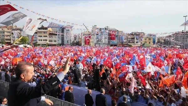 AK Parti’nin yerel seçim manifestosu! İşte 8 başlıkta Türkiye Yüzyılı Gerçek Belediyeciliği