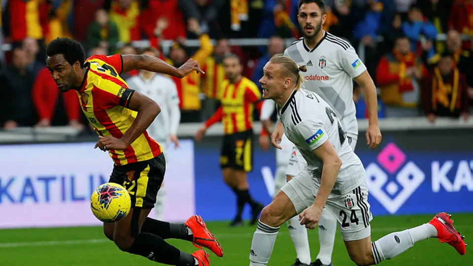 Göztepe Beşiktaş maçı CANLI anlatım İZLE