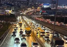 İstanbul trafiği kilit! Yoğunluk yüzde 89 oldu