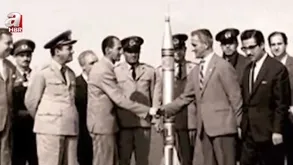 Evlilik parasını uzay macerasına harcadı