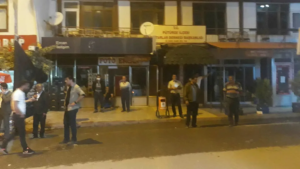 Malatya Pütürge'de 5 büyüklüğünde deprem | Vatandaş sokağa döküldü! Son depremler