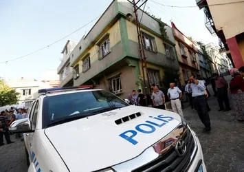 Başsavcılık: Olay yerinde canlı bomba yeleği bulundu