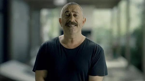 Cem Yılmaz Selahattin Demirtaş ve Osman Kavala çıkışı sonrası kendini savundu: Siyaset yapmıyorum