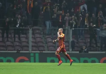 Wesley Sneijder'i coşturan mesaj
