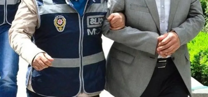 Kumpas soruşturmalarının savcısı olan FETÖ'cü Mehmet Murat Yönder hapis cezası