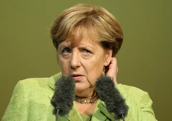 AB’den Merkel'e sert Türkiye tepkisi