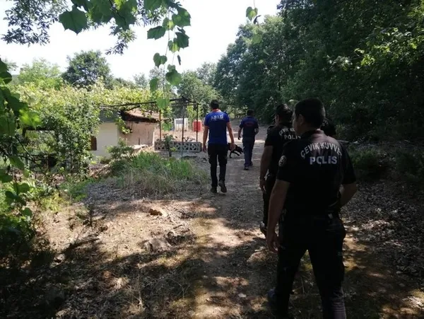 ekonomist-korhan-berzegi-arama-calismalarinda-26nci-gun-50-metruk-bina-ve-10-kuyudan-da-sonuc-cikmadi-ozel-eki-1689155493756.jpg Ekonomist Korhan Berzeg’i arama çalışmalarında 26’ncı gün! 50 metruk bina ve 10 kuyudan da sonuç çıkmadı | Özel ekip o noktaya bakacak… - 3