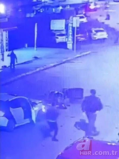 Maltepe’de otomobil ile motosiklet kafa kafaya çarpıştı: 1 yaralı - Kaza anı güvenlik kamerasına yansıdı